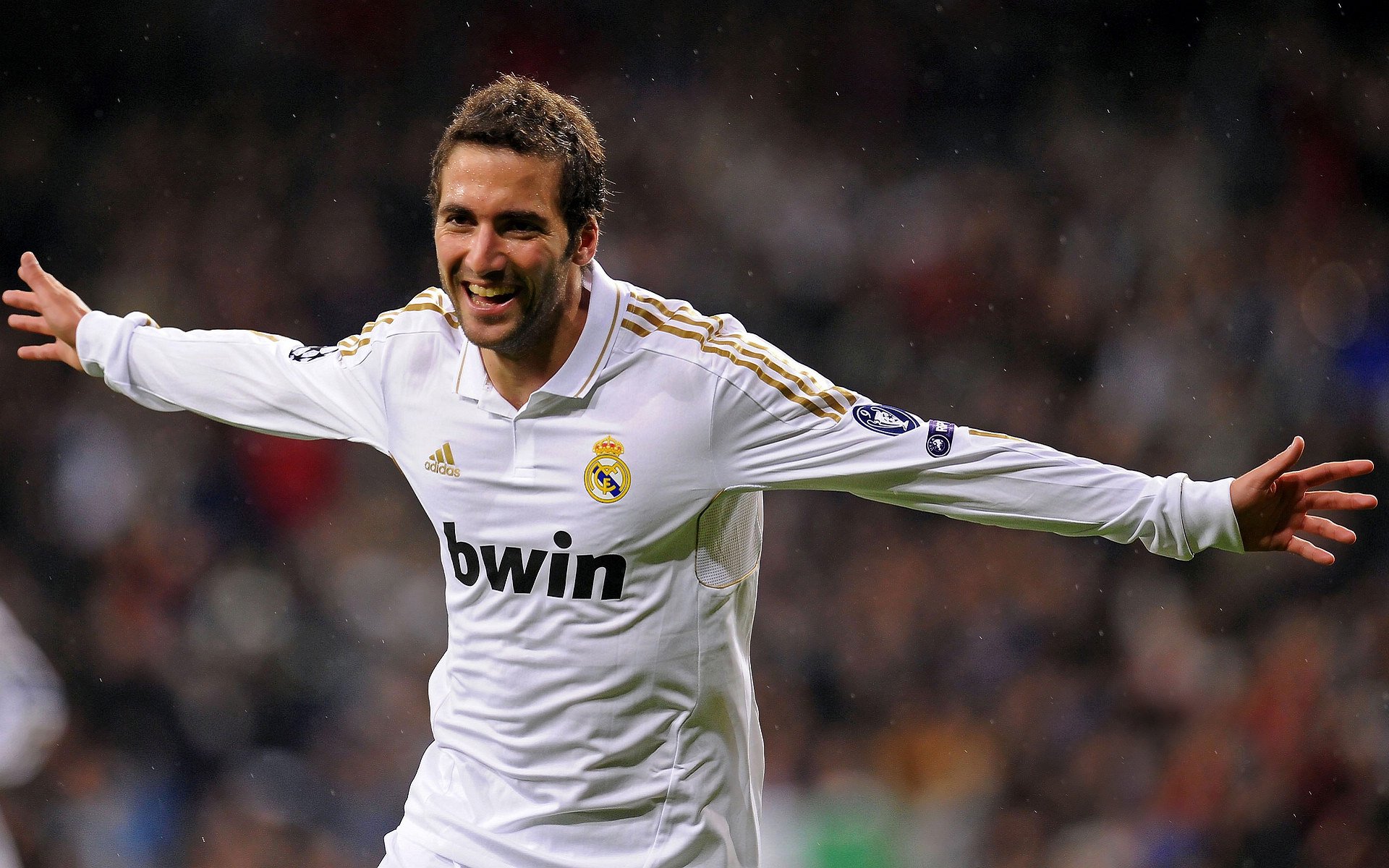 争冠路上的“爆冷”奇迹：一些意料之外的胜利