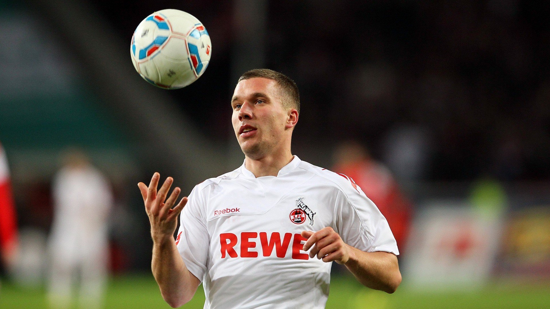 开云app-亚冠联赛中国足球逆袭 球员表现亮眼，中国足球亚冠名额